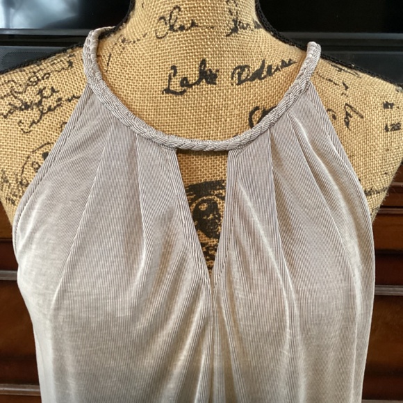 Pixley Halter Top - Picture 2 of 8